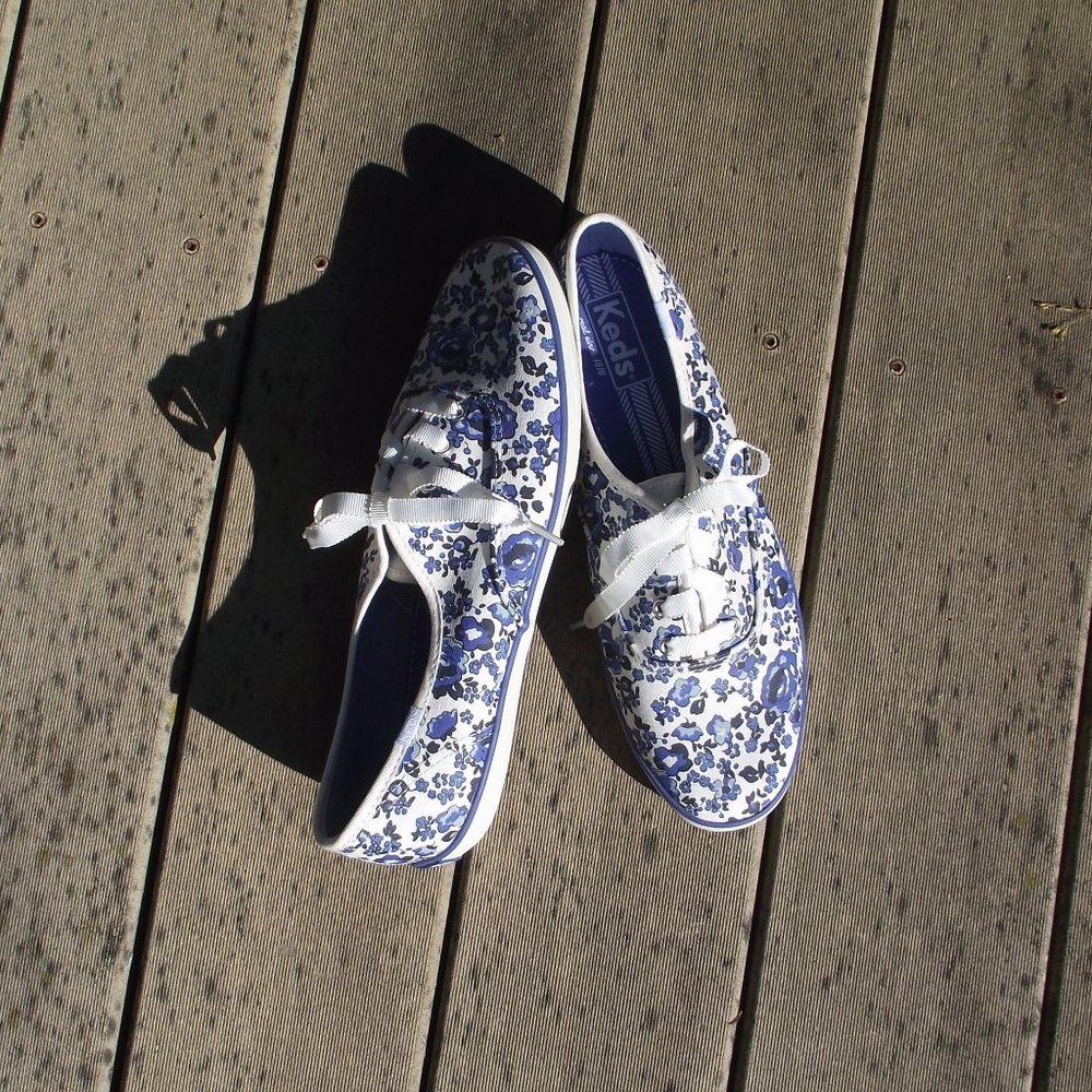 Women's floral print Keds